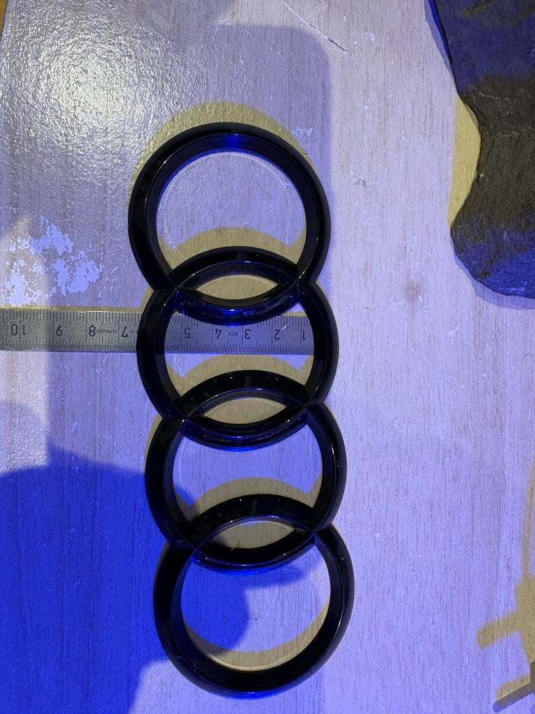 Origineel Audi logo glans zwart, Auto-onderdelen, Ophalen of Verzenden, Gebruikt, Audi