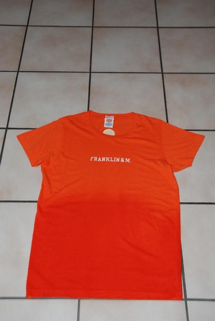 T-shirt van het merk voor heren, maat M voor €10 per stuk., Maat 48/50 (M), Oranje, Ophalen of Verzenden, Zo goed als nieuw