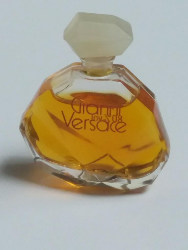 Gianni Versace 7,5ml parfum vintage, Ophalen of Verzenden, Zo goed als nieuw, Miniatuur