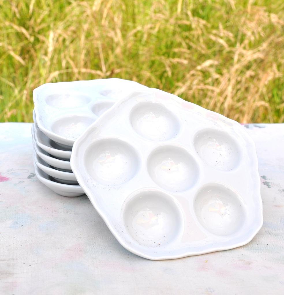 6 assiettes pour escargot de bourgogne, Maison & Meubles, Enlèvement ou Envoi, Comme neuf, Céramique, Assiettes(s)