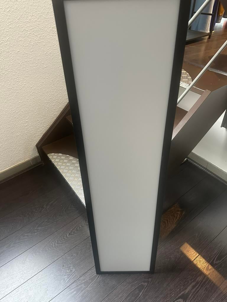 Led panelen 1m20 over 30cm, Ophalen of Verzenden, Zo goed als nieuw