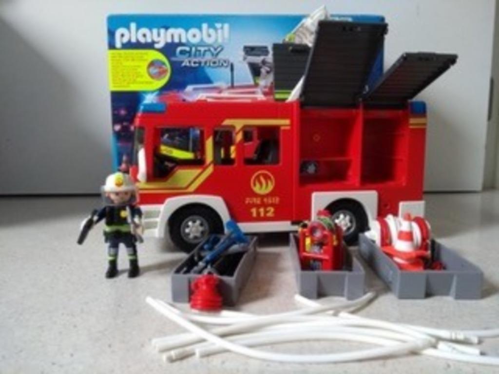 Playmobil City Action brandweerwagen 5363 met doos, Kinderen en Baby's, Speelgoed | Playmobil, Ophalen of Verzenden, Zo goed als nieuw
