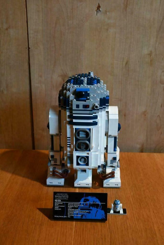 Lego 10225 Star Wars UCS R2-D2, Ophalen of Verzenden, Zo goed als nieuw