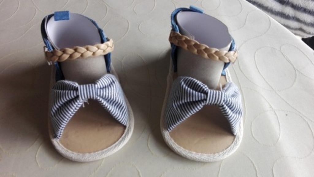 babyschoenen schoenen sandalen, Kinderen en Baby's, Ophalen of Verzenden, Nieuw