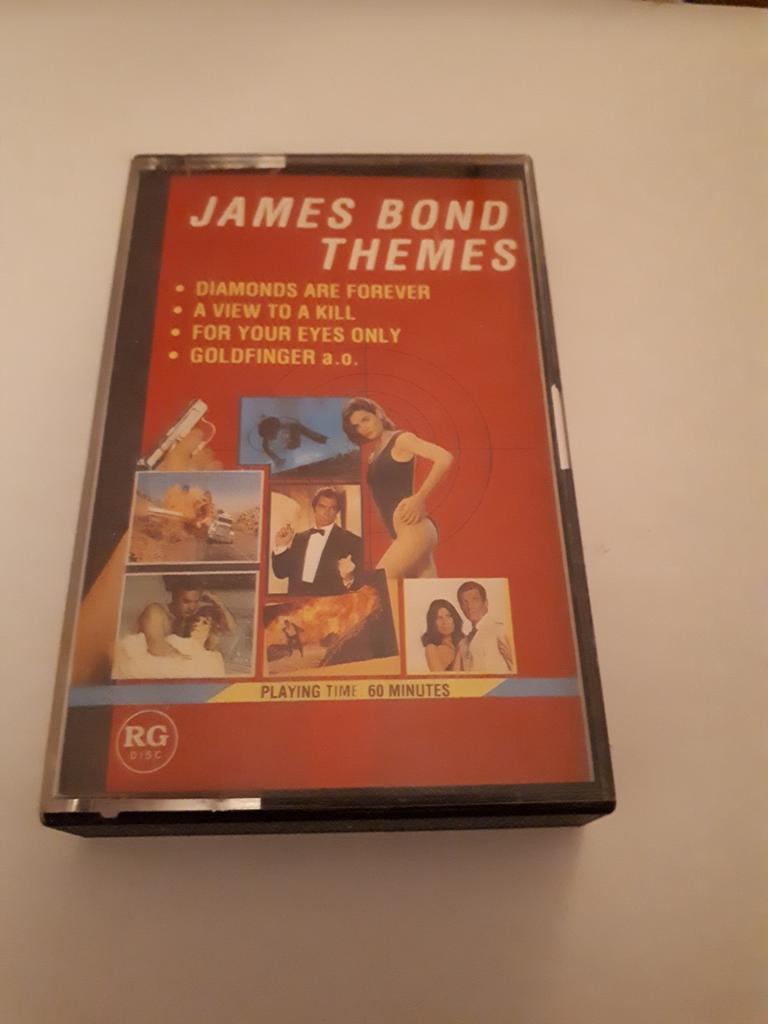 James Bond Themes, Gebruikt, Filmmuziek en Soundtracks, 1 bandje, Ophalen of Verzenden