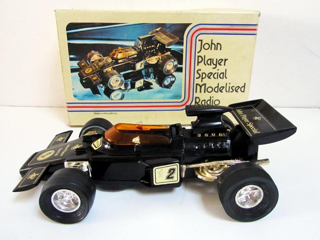 John Player Special Lotus Formule 1 Radio AM Hong Kong 1981, Ophalen of Verzenden, Zo goed als nieuw