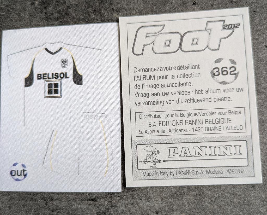 Kit PANINI FOOTBALL 2012 1x TENUE de foot rare N 362 STVV, Envoi, Neuf, Autocollant