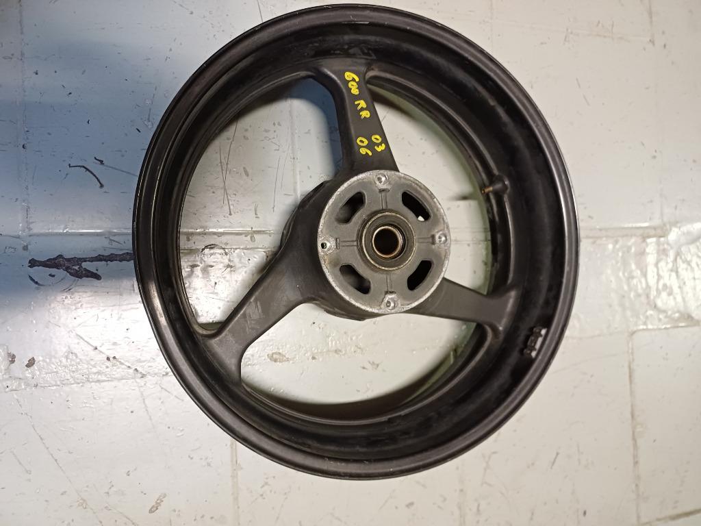 honda cbr 600rr model '03-'06 achterwiel velg met lichte deu, Enlèvement ou Envoi, Utilisé
