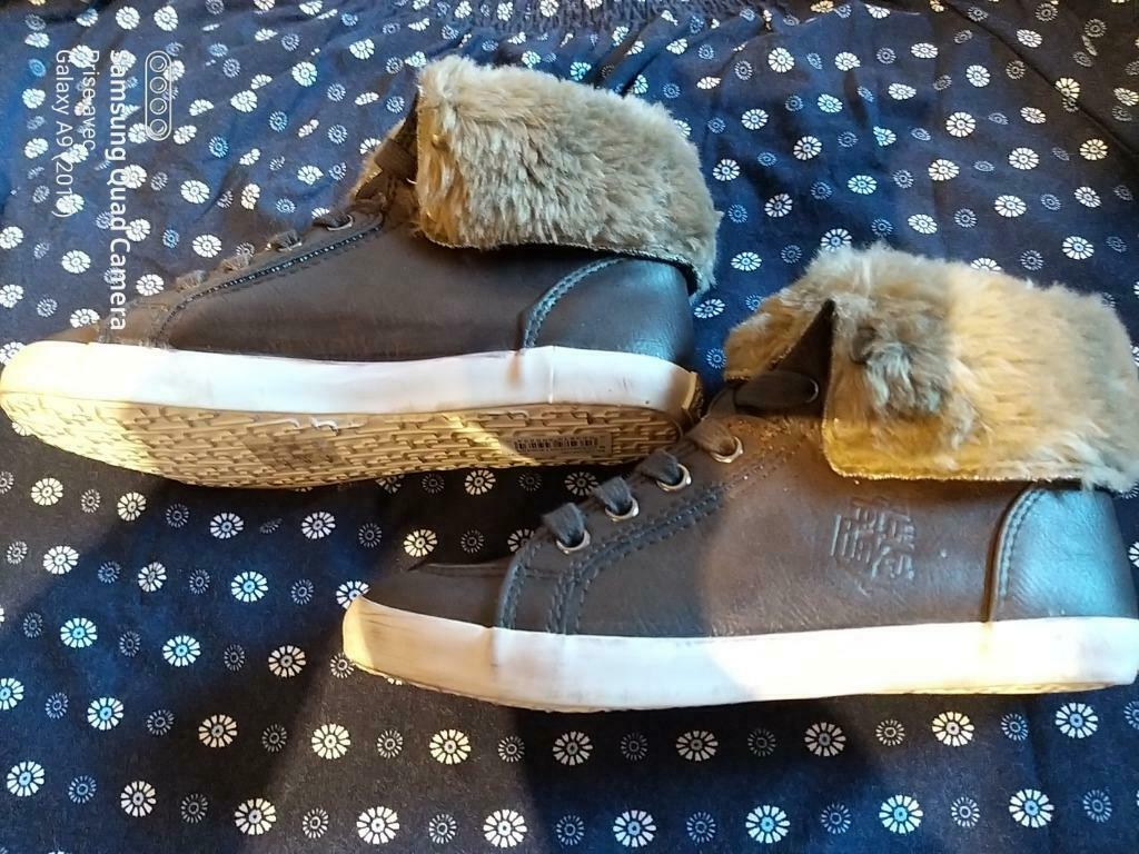 NEUF. Bottines chaude- 32., Neuf, Chaussures, Fille, Bluehaven