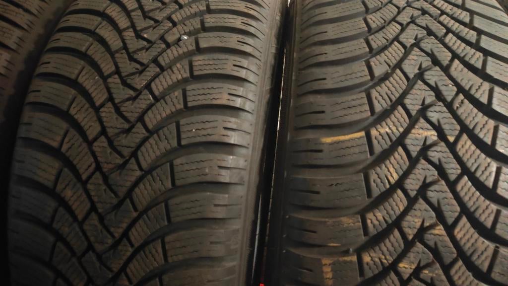 205/50r17 falken 20550 r17, Ophalen, Zo goed als nieuw
