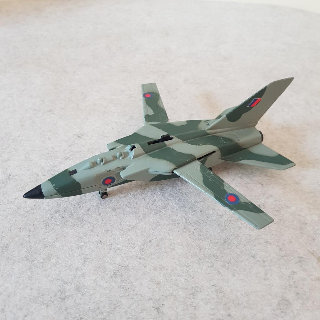 Dinky Toys MRCA RAF straaljager, Ophalen of Verzenden, Zo goed als nieuw