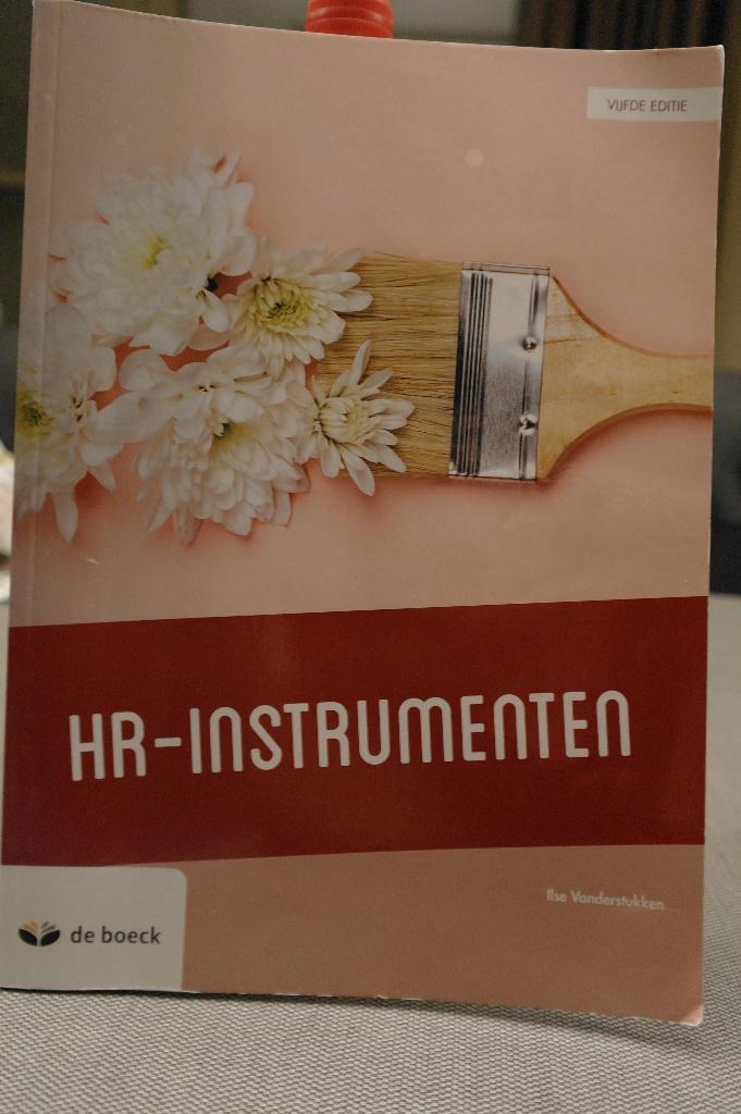 HR Instrumenten, editie 2022, Boeken, Ophalen of Verzenden, Zo goed als nieuw