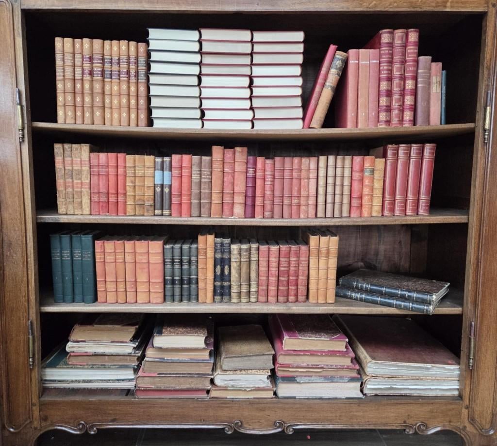 Lot van 137 antieke boeken, Ophalen