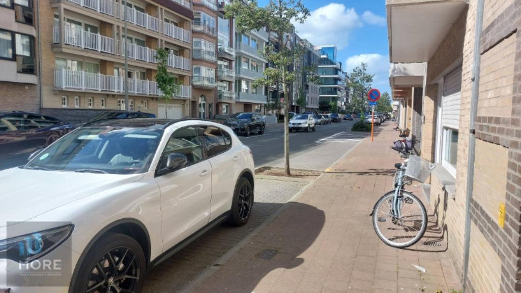 Garage TE KOOP ref. 4057617, Immo, Garages en Parkeerplaatsen, Provincie West-Vlaanderen