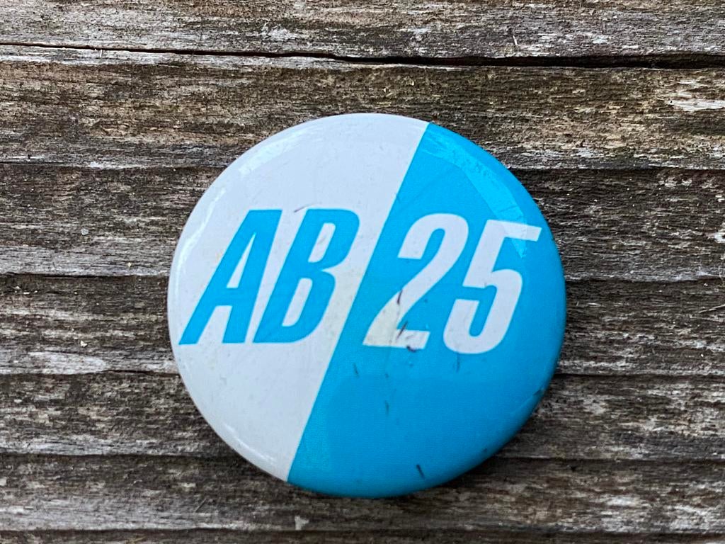 Button Ancienne Belgique AB 25 jaar, Envoi, Utilisé, Autres sujets/thèmes, Bouton