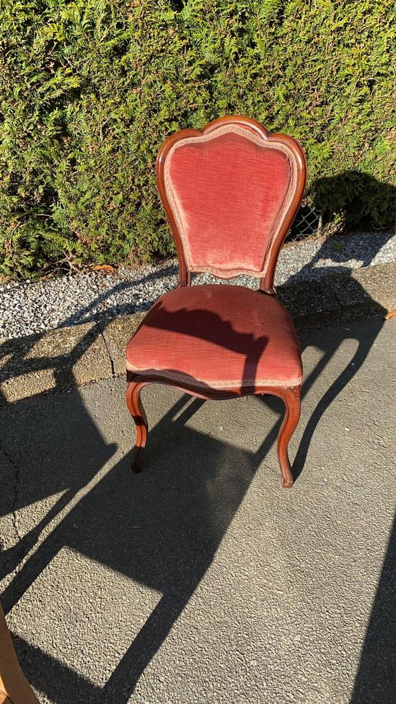 Chaise ancienne, Enlèvement