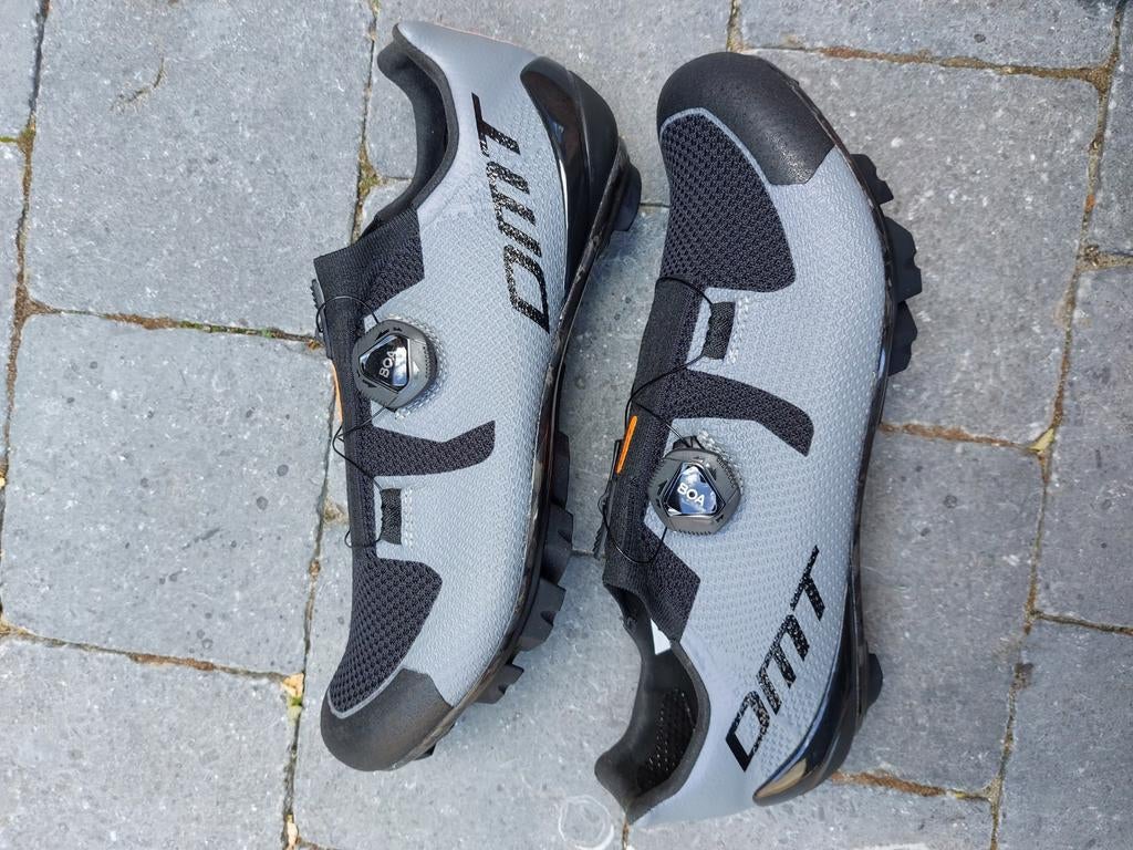 DMT KM3 mtb schoenen maat 42, Fietsen en Brommers, Fietsaccessoires | Fietskleding, Ophalen of Verzenden, Nieuw, Schoenen