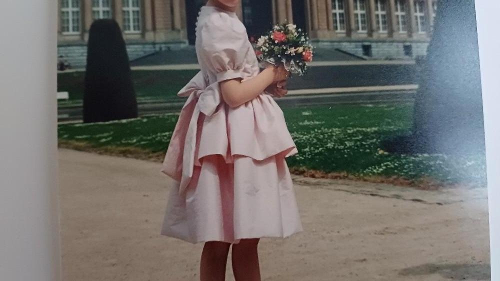 ceremoniekleedje in wilde zijde, Ophalen of Verzenden, Zo goed als nieuw, Meisje, Jurk of Rok