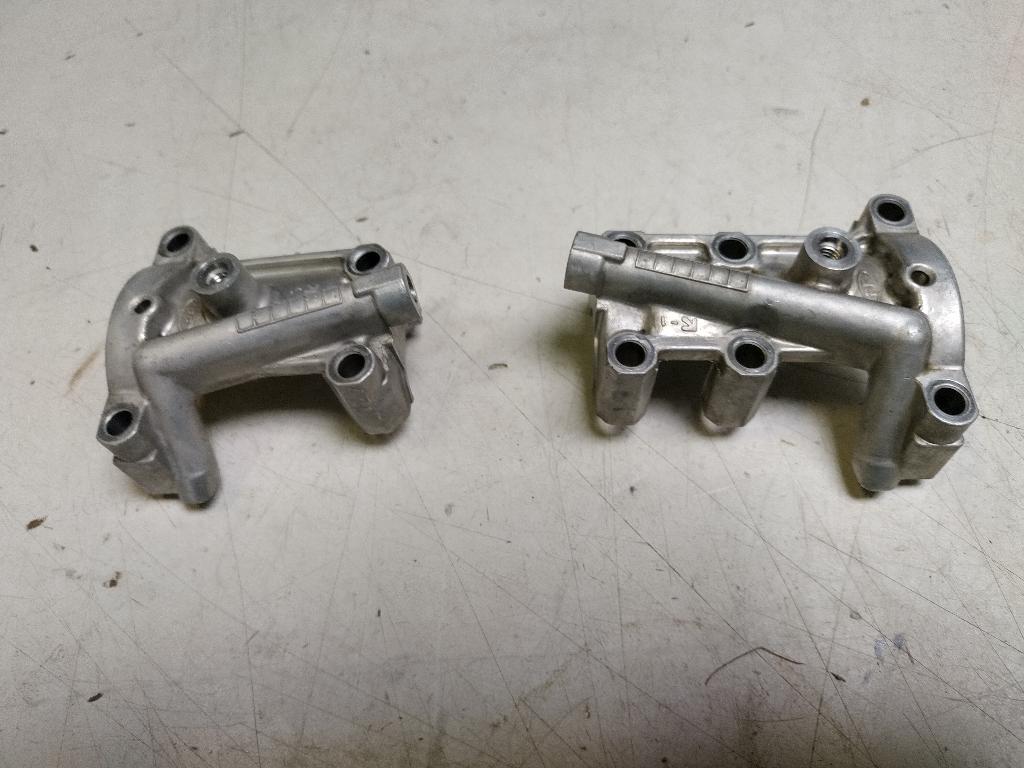 yamaha wr 450 van '03-'06 set nokkenassen houders, Ophalen of Verzenden, Gebruikt