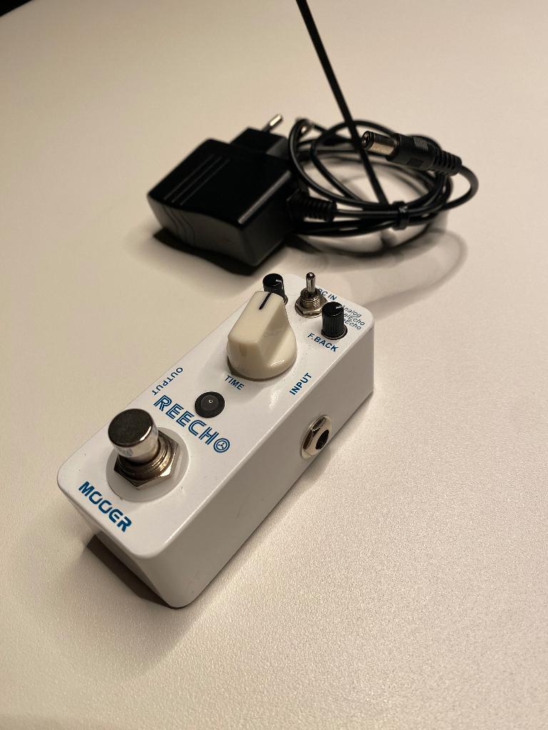 MOOER REECHO Digital Delay, Ophalen of Verzenden, Zo goed als nieuw, Delay of Echo