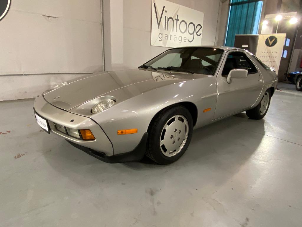 Porsche 928 S - 1982, Cuir, Argent ou Gris, Achat, Entreprise