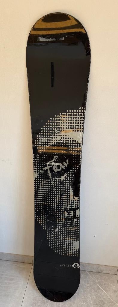 Flow strike 158 incl. bindingen, Sport en Fitness, Ophalen, Gebruikt, Board