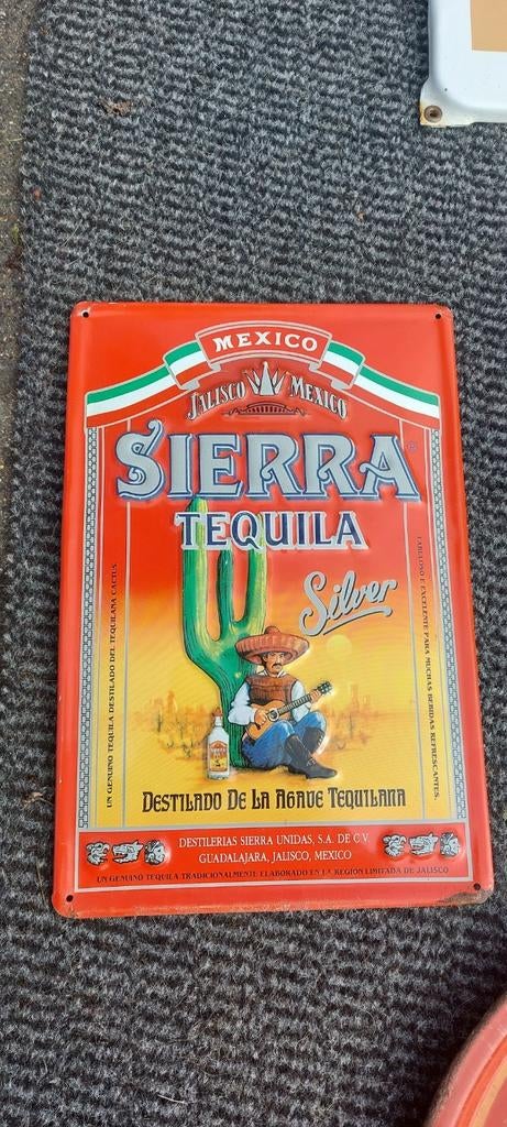 Reclamebord Sierra Tequila Silver, Verzamelen, Ophalen of Verzenden, Zo goed als nieuw, Reclamebord
