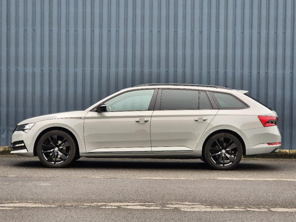 Skoda Superb Combi PHEV 1.4 TSI Sportline DSG 160 kW, Auto's, Skoda, USB, Alcantara, 5 deurs, Hybride Elektrisch/Benzine