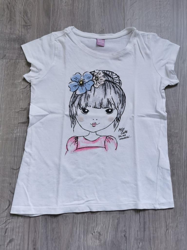 Wit t-shirt meisje - maat 122, Ophalen of Verzenden, Gebruikt, Meisje, Shirt of Longsleeve