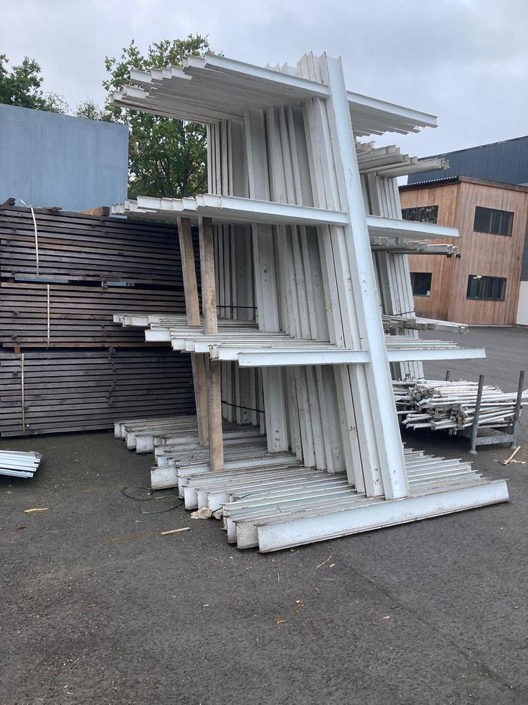 Grote partij draagarmstellingen dubbel/ enkelzijdig, Ophalen