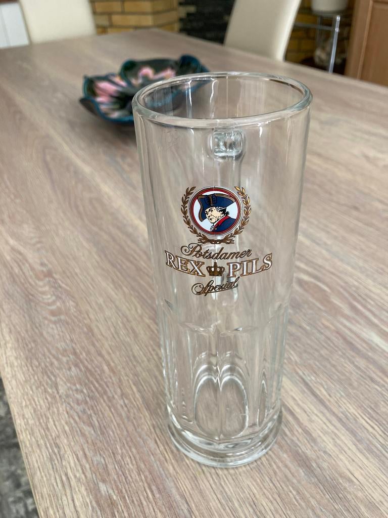 belle chope à bière Potsdamer REX PILS carafe à bière 0,5l, Enlèvement ou Envoi, Chope(s), Autres marques
