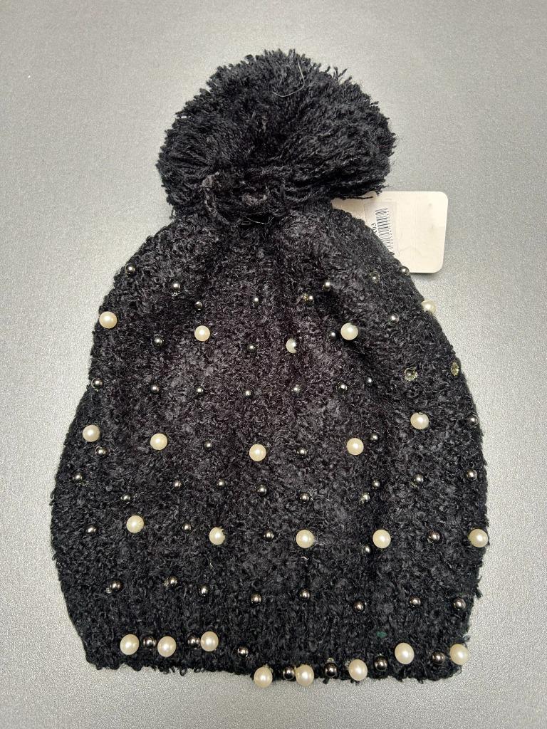 Bonnet noir à pompon et perles neuf -, Sans marque, Enlèvement ou Envoi, Neuf, Bonnet