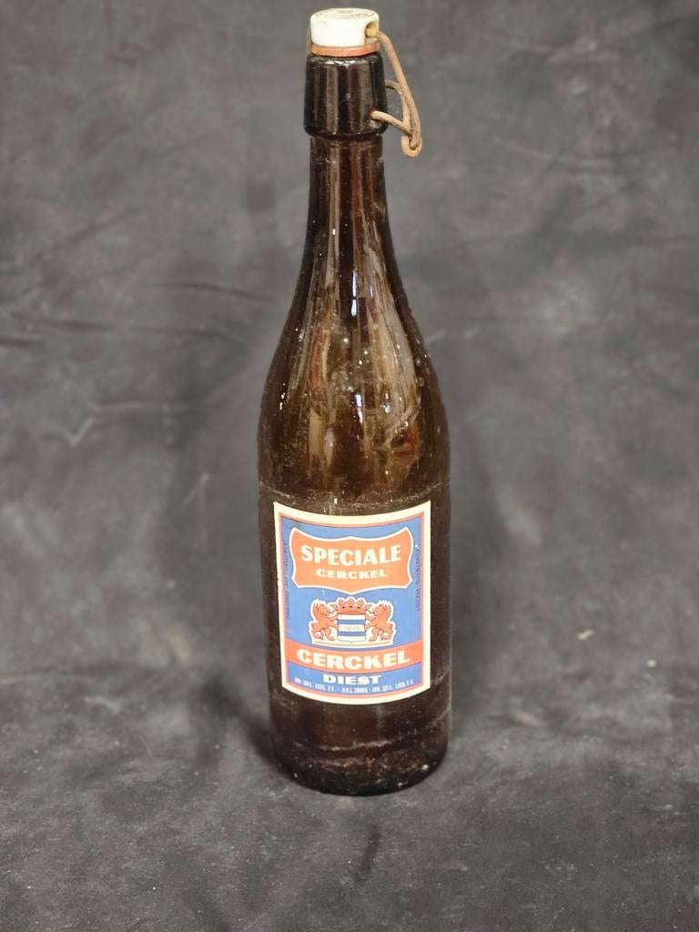 fles "Speciale Cerckel", Enlèvement ou Envoi