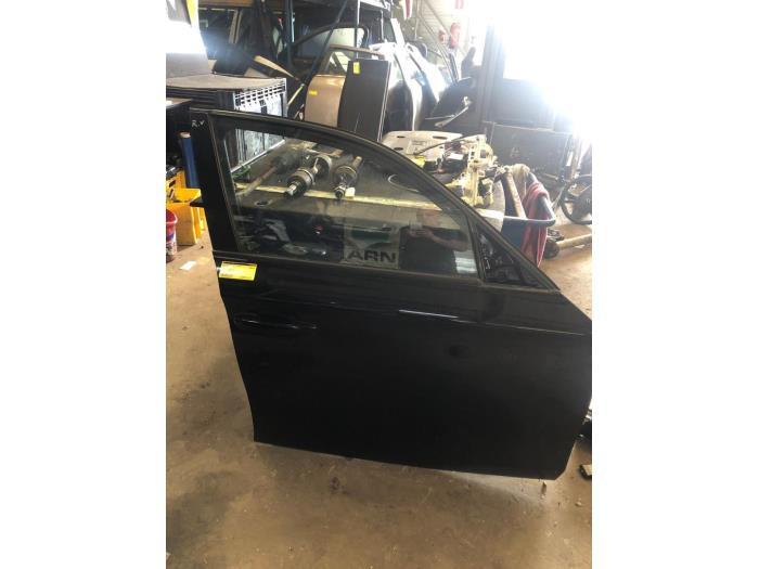 Portière 4portes avant droite d'un BMW 1-Serie (668), -, 3 mois de garantie, Utilisé, Porte