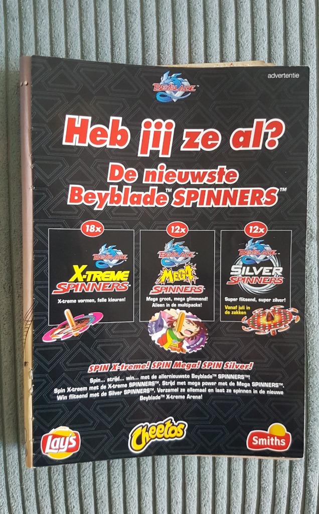 Dossier Spinners Beyblade 31 à 72, objet de collection, Smit, Envoi, Olympique, Autres types