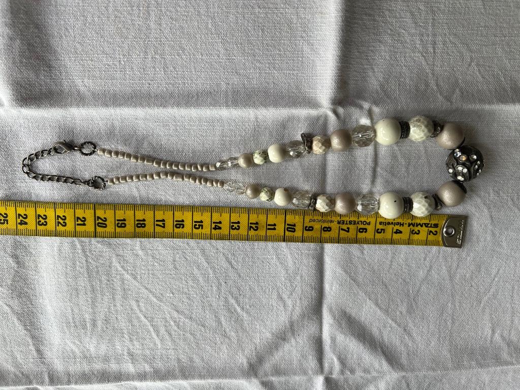 Armband en Ketting, Bijoux, Sacs & Beauté, Bracelets, Beige, Avec bracelets à breloques ou perles, Utilisé, Enlèvement