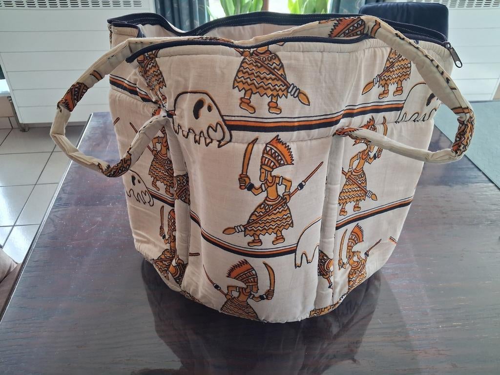 Handgemaakte stoffen tas met Afrikaanse motieven, Ophalen, Zo goed als nieuw, Wit, Shopper