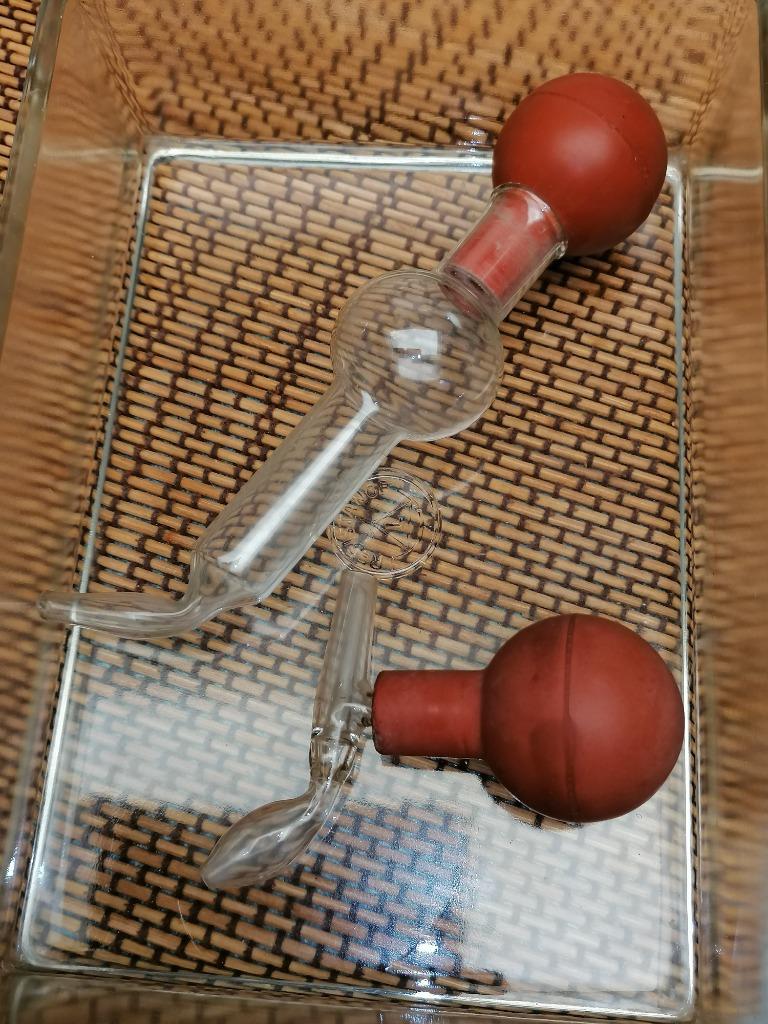 Antieke irrigateur en aspirateur nasaal + bak met deksel !!!, Enlèvement ou Envoi