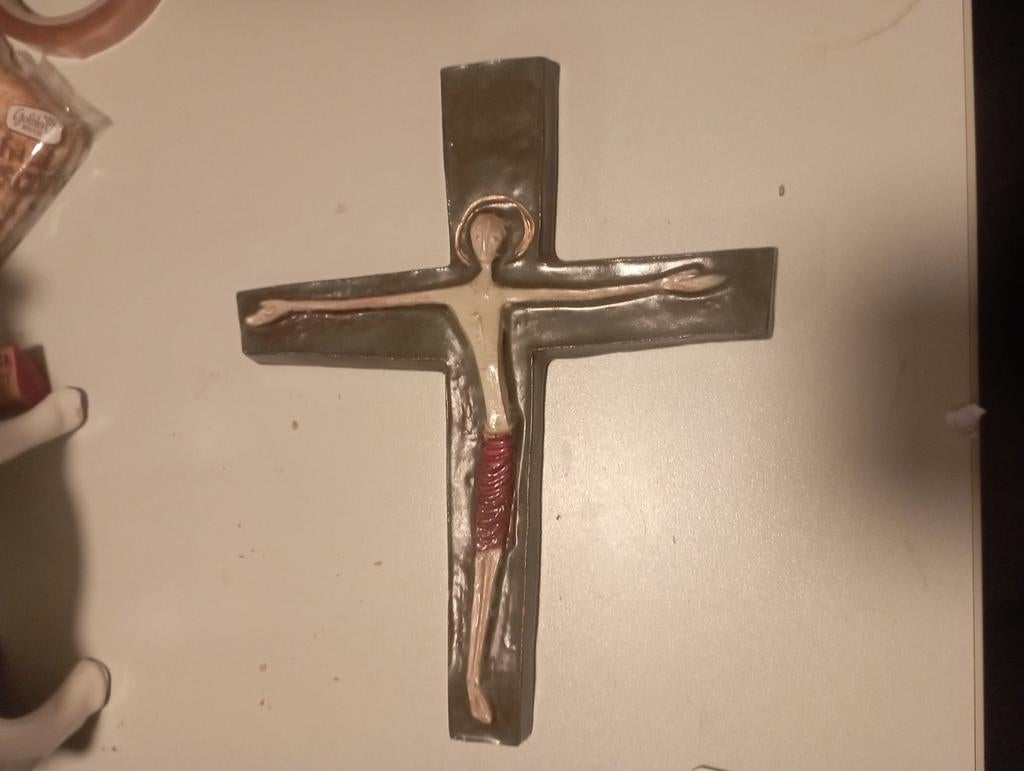 Retro Jezus aan het kruis, Enlèvement ou Envoi
