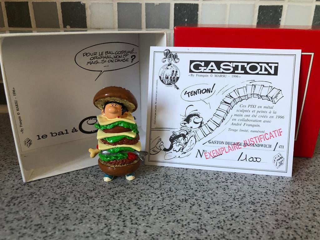 Gaston bal deguise en sandwich - pixi, Collections, Statues & Figurines, Enlèvement ou Envoi