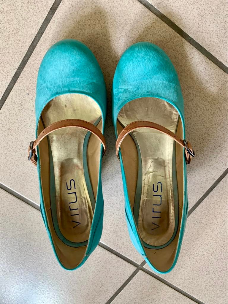 Retro schoenen, Kleding | Dames, Schoenen, Schoenen met lage hakken, Overige kleuren, Ophalen of Verzenden, Zo goed als nieuw
