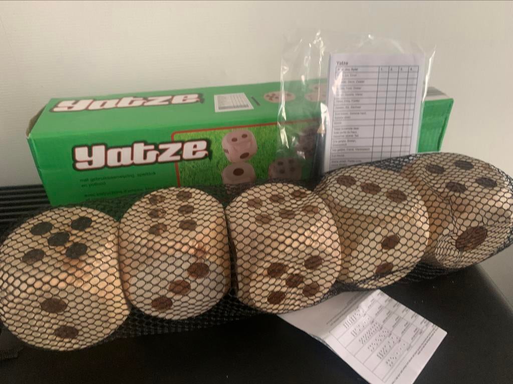 Yatze met grote houten dobbelstenen, Kinderen en Baby's, Ophalen, Zo goed als nieuw, Overige typen