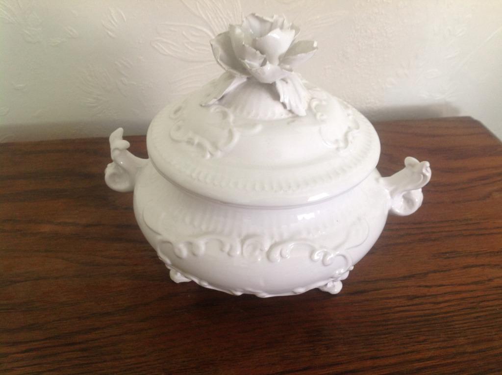 Bonbonnière Bassano Ceramics 1960 fabriquée en Italie, Enlèvement ou Envoi