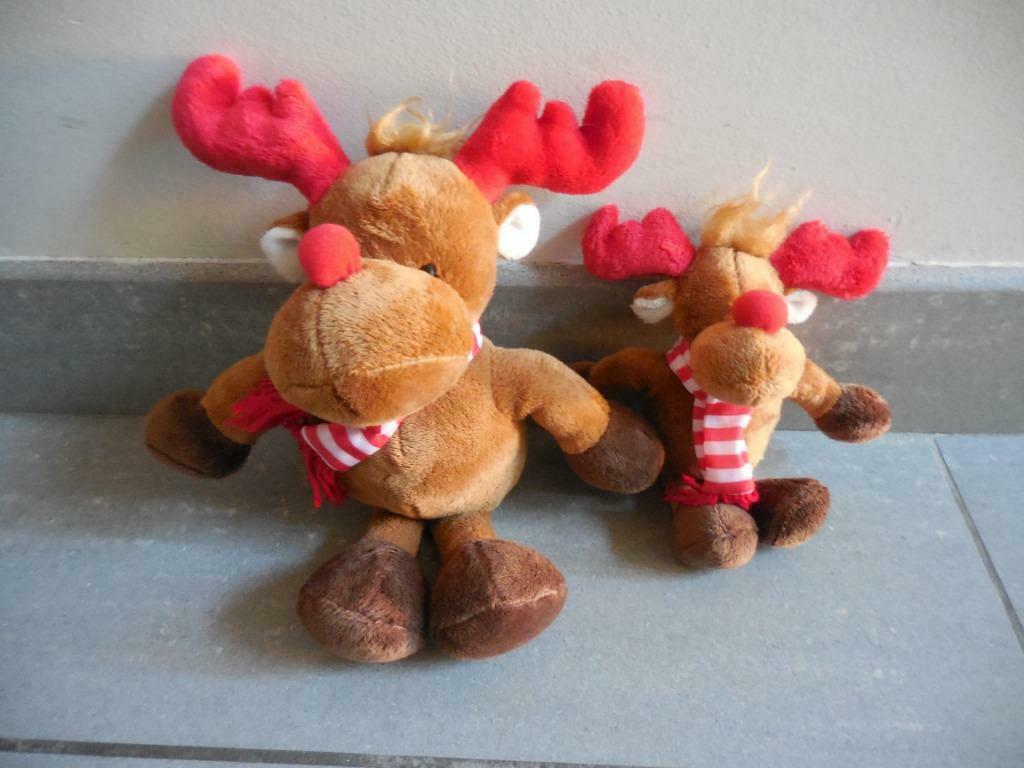 2x knuffel rendier groot & klein met rode neus & sjaal kerst, Ophalen of Verzenden, Zo goed als nieuw