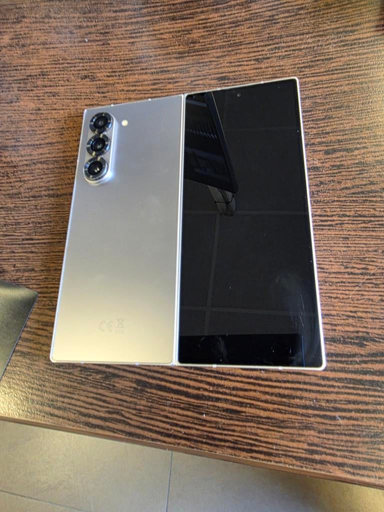 Samsung z fold 6, Telecommunicatie, Mobiele telefoons | Samsung, Ophalen