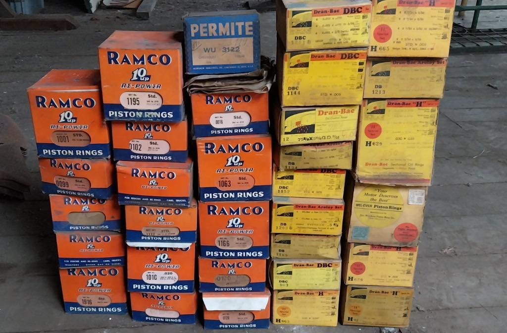 Boites de segments de piston tracteur usa, Ophalen