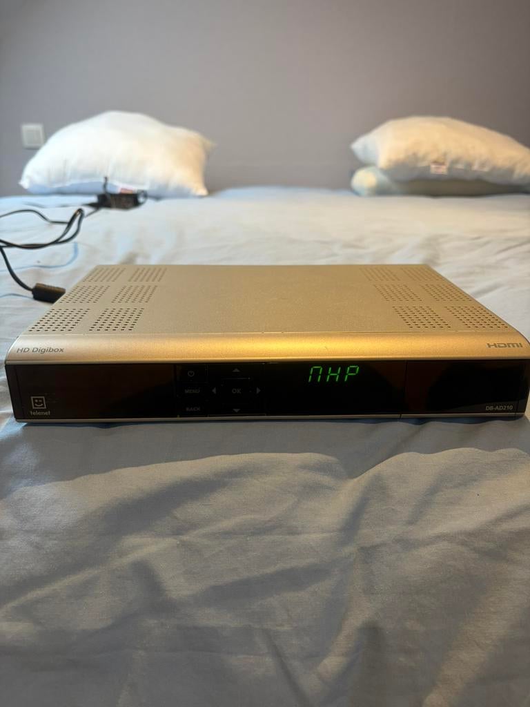 Telenet HD digibox DB-AD210, Audio, Tv en Foto, Decoders en Harddiskrecorders, Ophalen