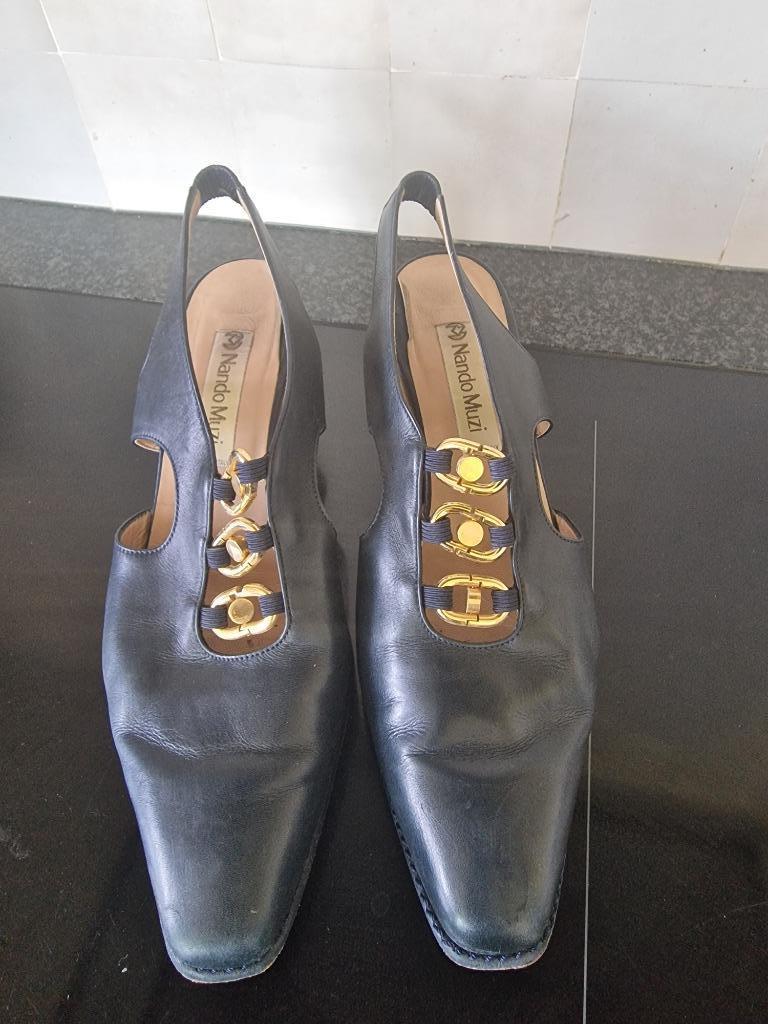 Elegante damesschoenen, Kleding | Dames, Schoenen, Pumps, Blauw, Nando Muzi, Ophalen of Verzenden