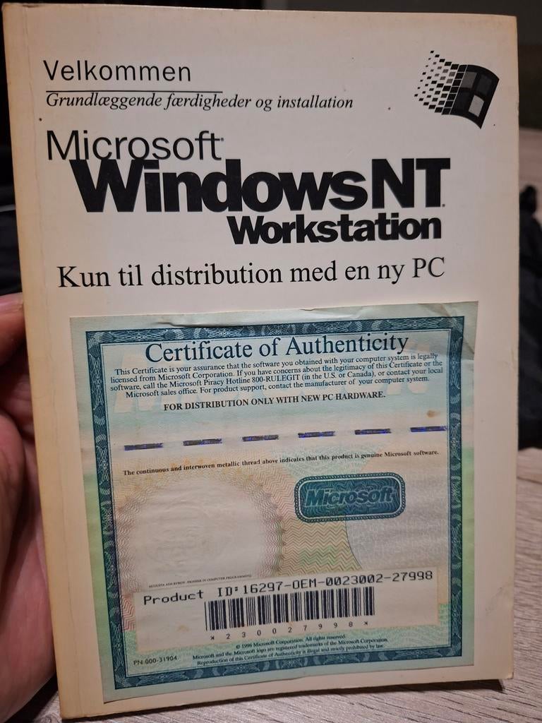 “Originele Microsoft Windows NT Workstation met cd, Enlèvement ou Envoi