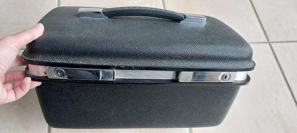 Beautycase samsonite vintage, Bijoux, Sacs & Beauté, Boîtes de maquillage & Beauty case, Avec miroir(s), Enlèvement, Utilisé, Rigide